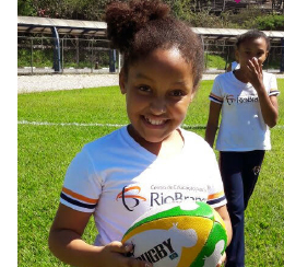 Alunos do Centro de Educação para Surdos Rio Branco participam de atividade de Rugby