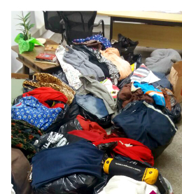 Ação de solidariedade reúne mais de mil peças de roupas para doação