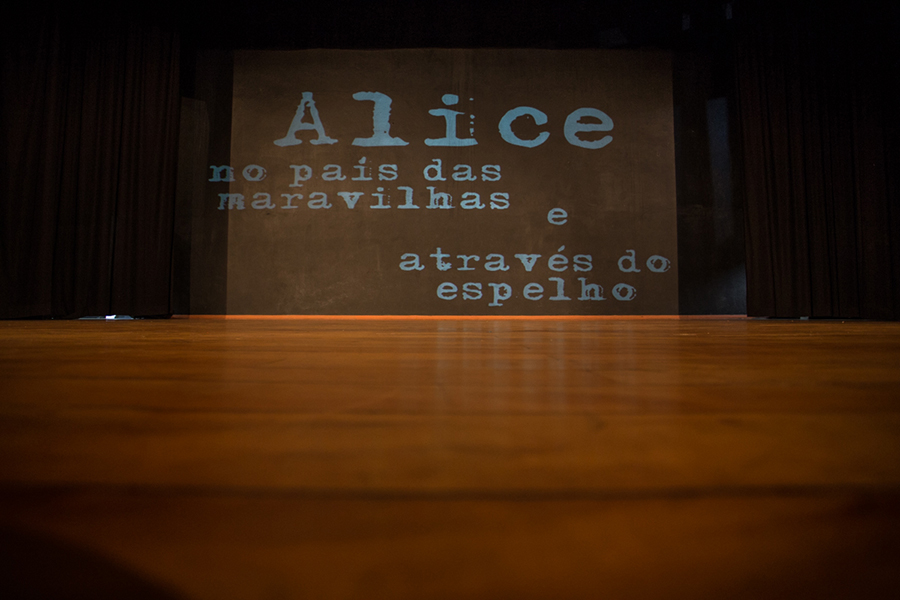 Grupo de Teatro Rio Branco apresenta Alice