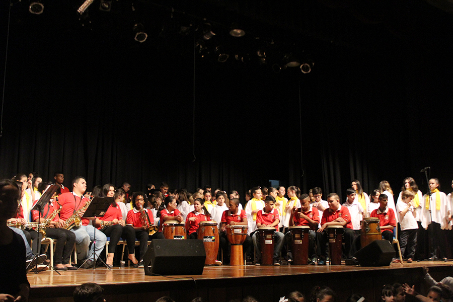 Coral Rio Branco se apresenta com a Banda do Sil&ecirc;ncio