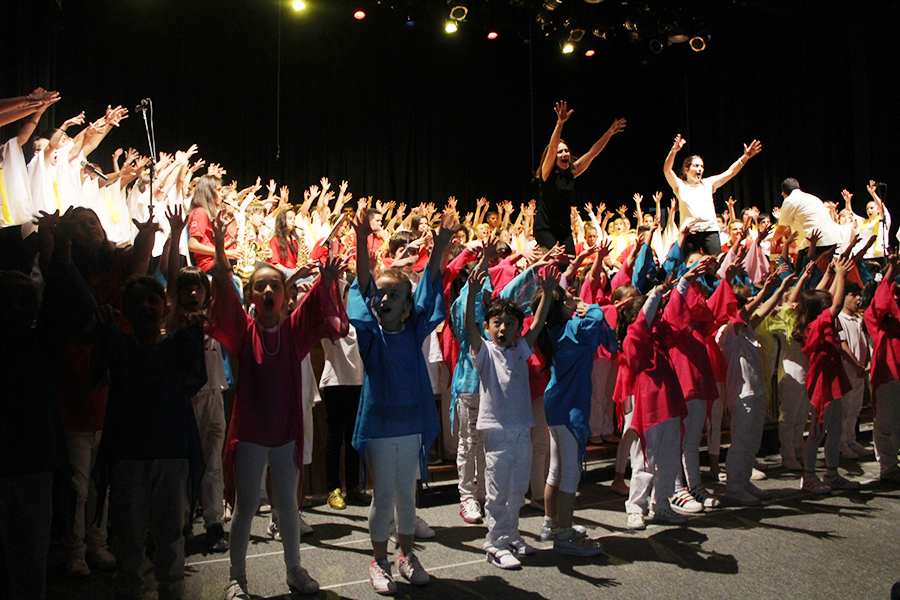 Coral Rio Branco se apresenta com a Banda do Sil&ecirc;ncio