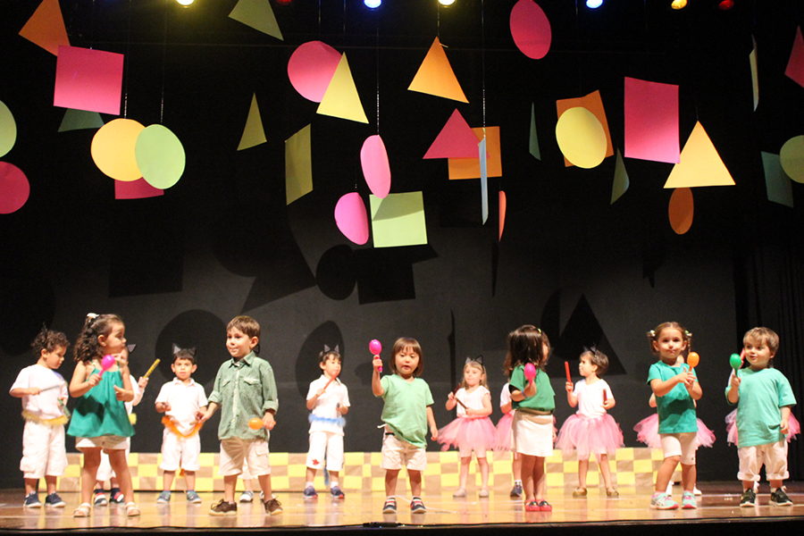 Encerramento dos alunos da Educa&ccedil;&atilde;o Infantil ao 2&deg; ano do Ensino Fundamental