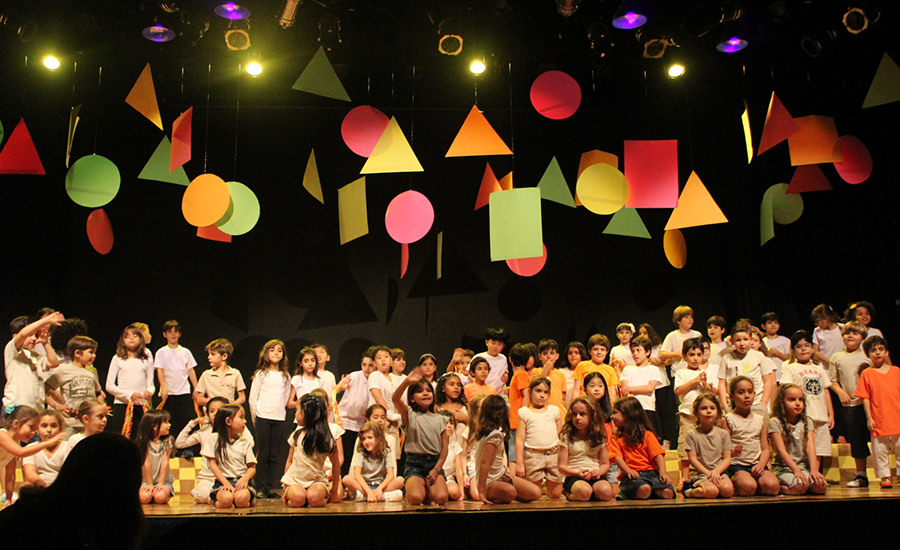 Encerramento dos alunos da Educa&ccedil;&atilde;o Infantil ao 2&deg; ano do Ensino Fundamental