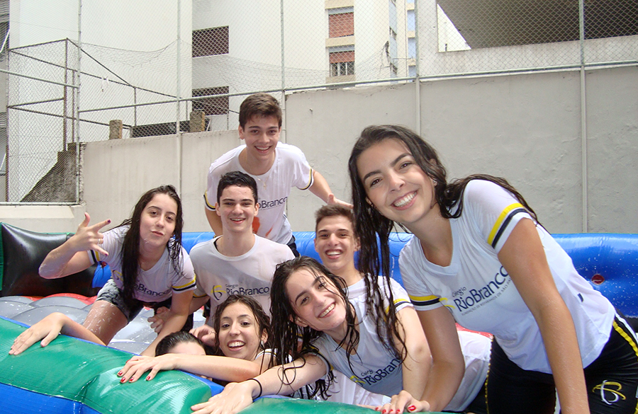 Despedida dos alunos do 3&ordm; ano do Ensino M&eacute;dio