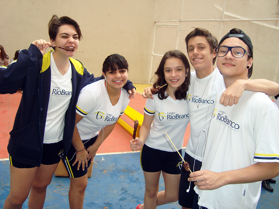 Despedida dos alunos do 3&ordm; ano do Ensino M&eacute;dio