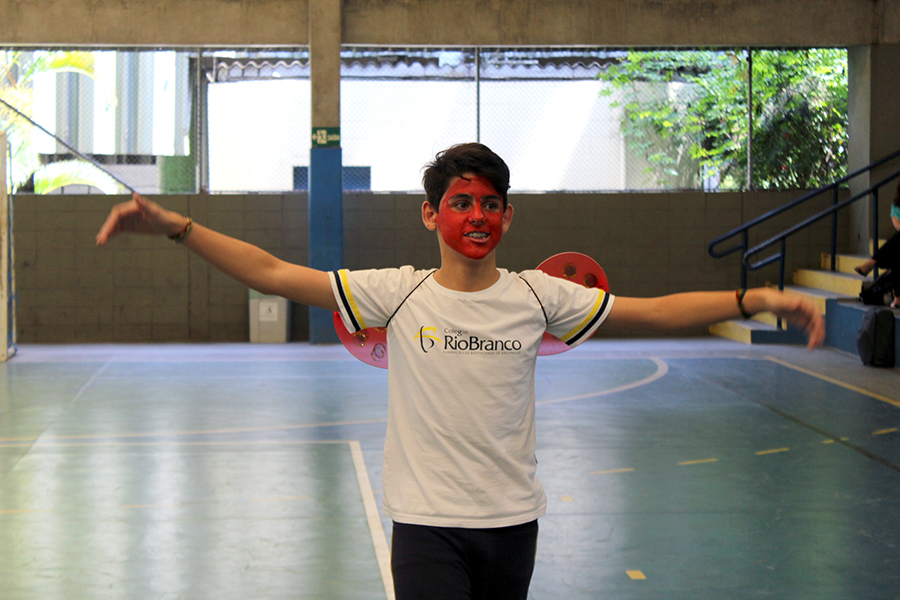 Alunos do 9&ordm; ano participam de gincana escolar