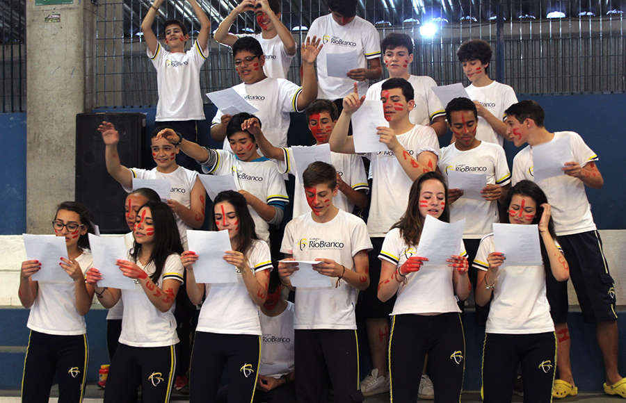Alunos do 9&ordm; ano participam de gincana escolar