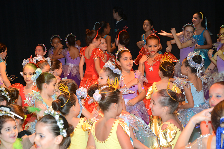 XVI Festival de Dan&ccedil;a do Col&eacute;gio Rio Branco