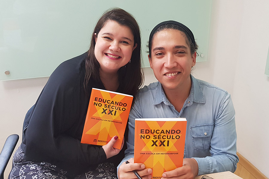 Rio Branco lança livro com artigos dos educadores