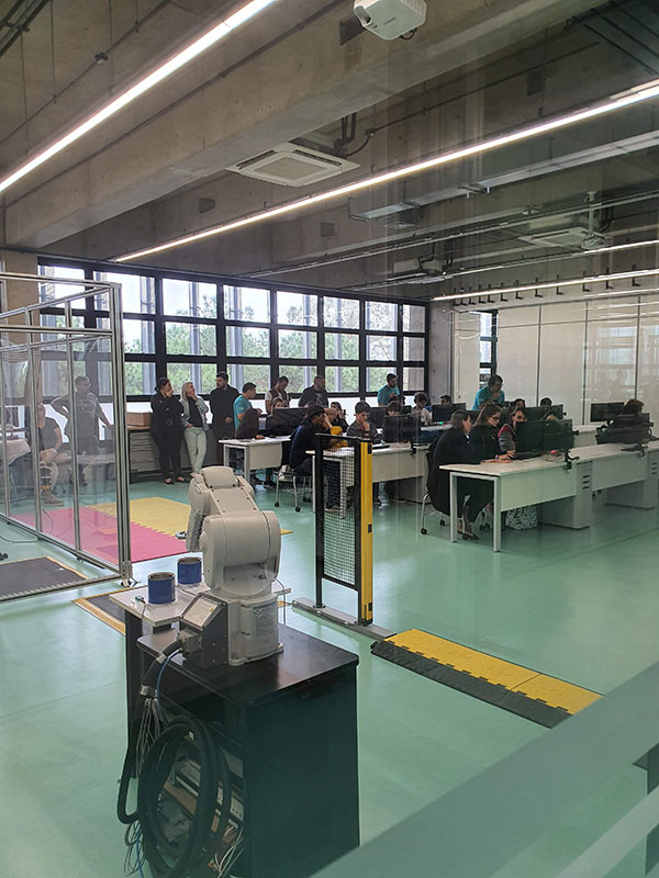 Vida e Vestibular: alunos visitaram o Instituto MAUÁ de Tecnologia
