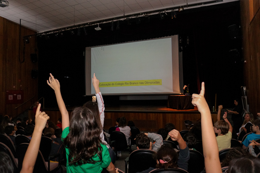 Olimpíada de Matemática da Matific: Rio Branco reconhece alunos pela dedicação e empenho