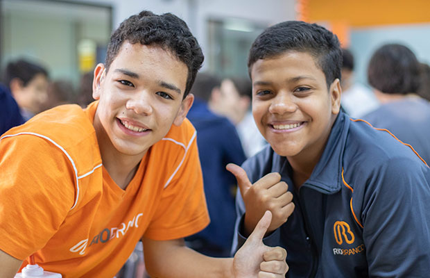 Área de Linguagens - Língua Inglesa